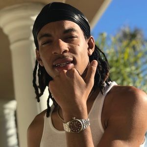 Meet your Posher, Todd